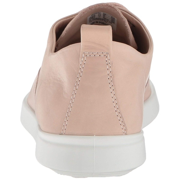 ecco leisure tie sneakers