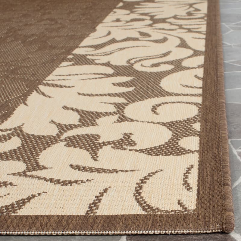 SAFAVIEH, Courtyard Foelke Indoor/ Outdoor Patio Backyard Rug