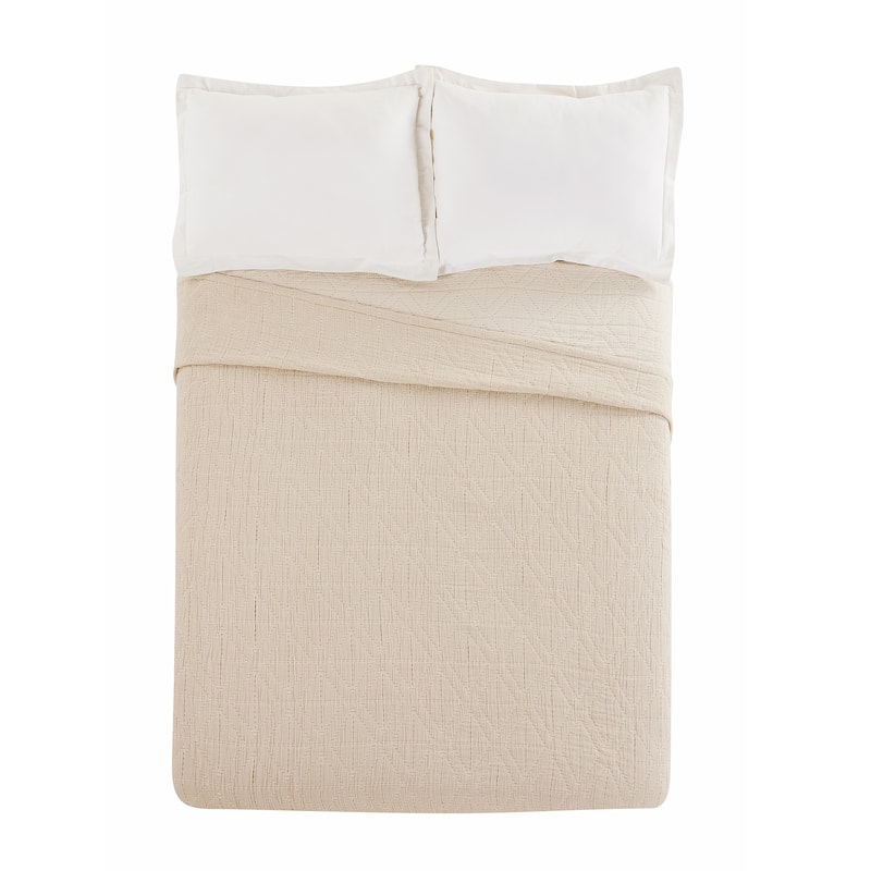 Laurel & Mayfair Maren Quilted Blanket/Coverlet