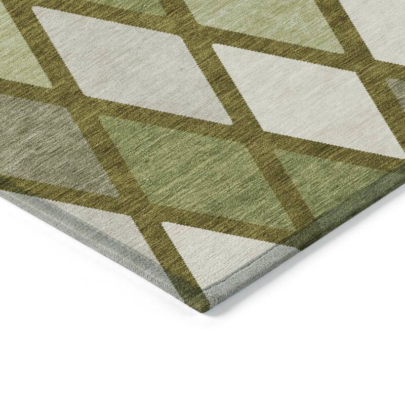 Machine Washable Indoor/ Outdoor Chantille Prism Diamond Rug