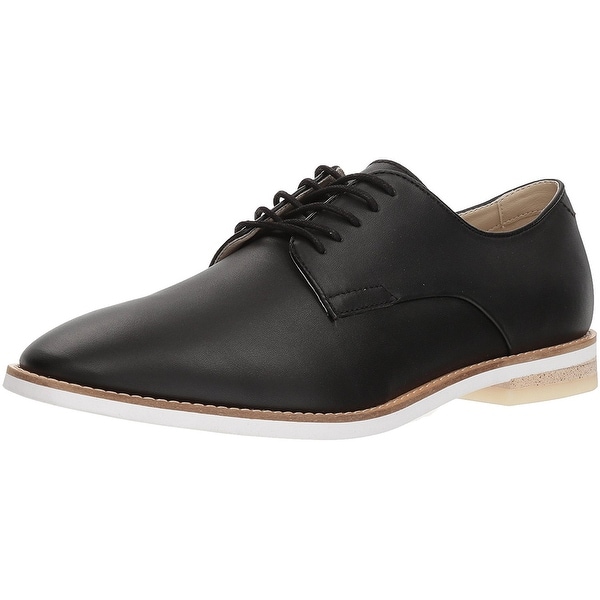 casual oxfords