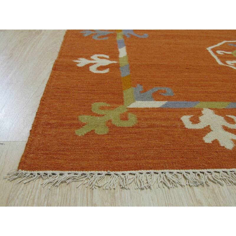 Rust Handmade Wool Traditional Suzani Kilim Rug, 9' x 12' - Bold Suzani pattern in a flatweave wool rug. - N/A