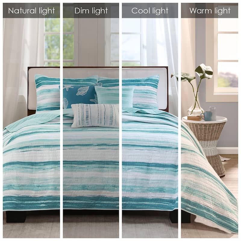 Rossetta 6-Piece Serene and Tranquil Watercolor Striped Printed Full/Queen Quilt Set with Throw Pillows