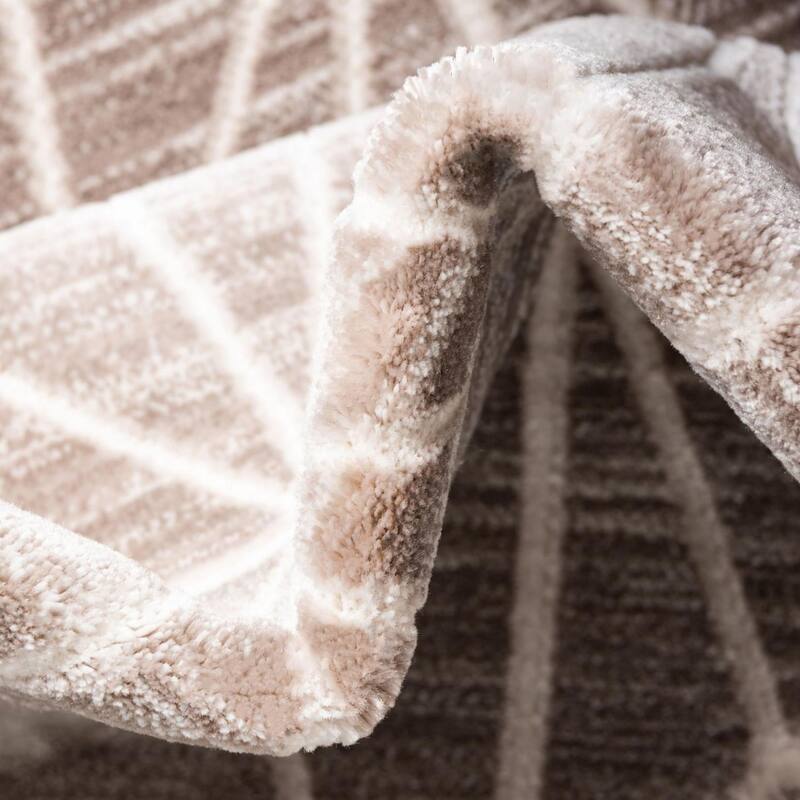 Contemporary Richye Collection Area Rug