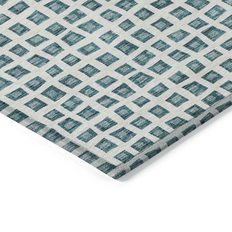 HomeRoots Geometric Transitional Rectangle Outdoor Rug