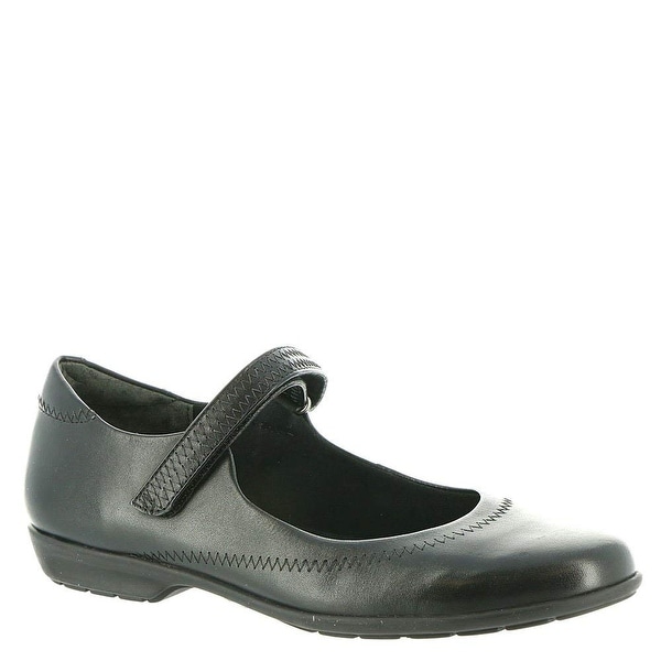 walking cradles mary janes