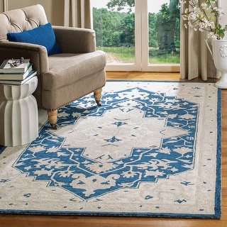 SAFAVIEH Handmade Micro-Loop Heidegunde Wool Rug - Bed Bath