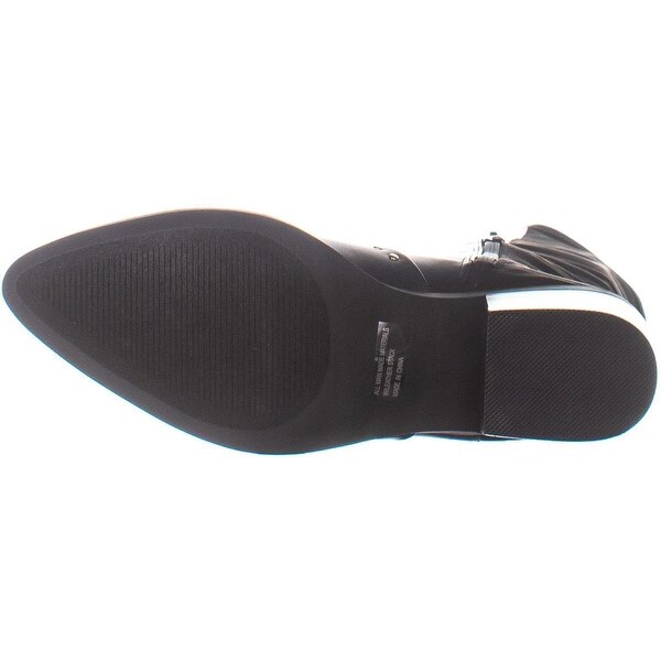 report boots black