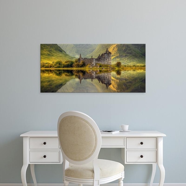 Easy Art Prints Panoramic Image 'Kilchurn Castle, Loch Awe, Argyll and Bute, Scottish Highlands, Scotland' Canvas Art