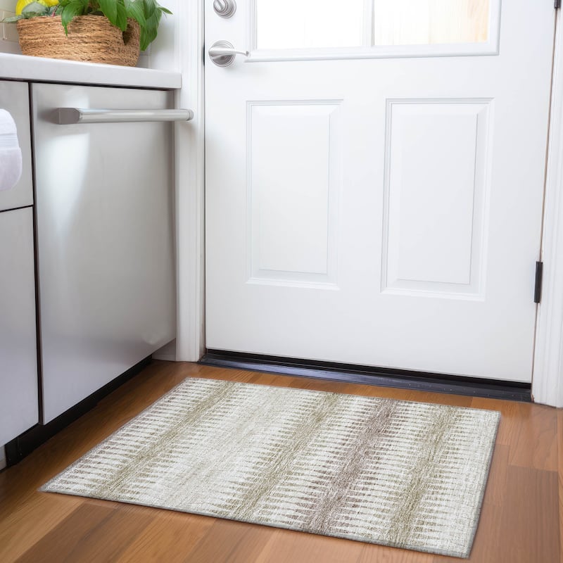 Machine Washable Indoor/ Outdoor Chantille Contemporary Geo Rug