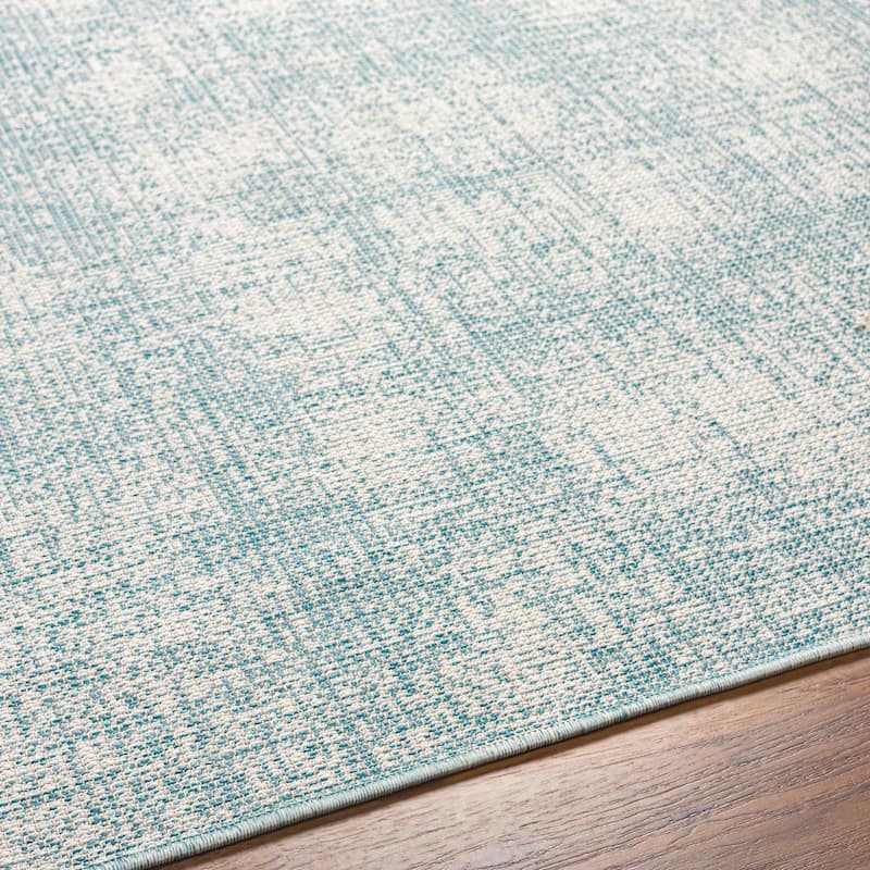 Livabliss Hampton Indoor/ Outdoor Distressed Stripe Area Rug