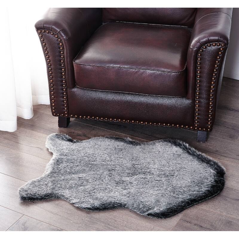Serenta Shag Sheepskin Silky FauxFur Area Rug Sofa Decor - 24" x 36" - 24" x 36" - Black Bear