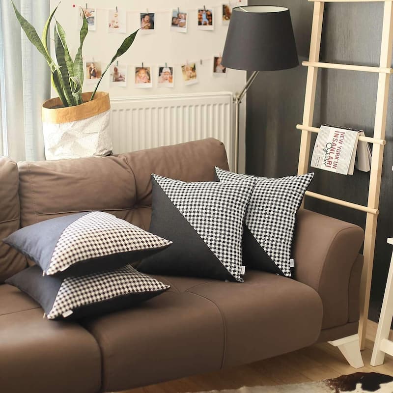 HomeRoots Set Of Four 18" X 18" Black And White Houndstooth Zippered Handmade Polyester Throw Pillow