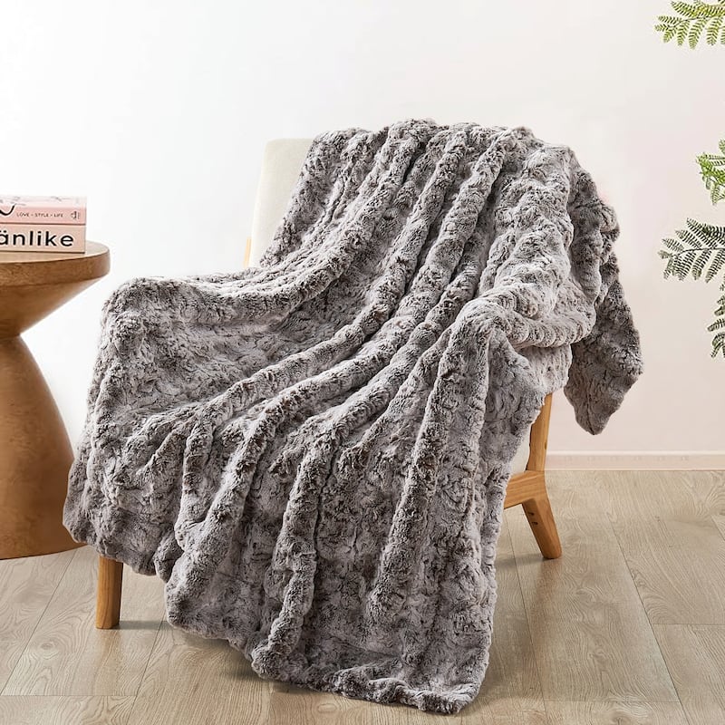 Variegated Warm Plush FauxFur Throw Cozy and Furry Blankets for Sofa - 50" x 60" - Coffee