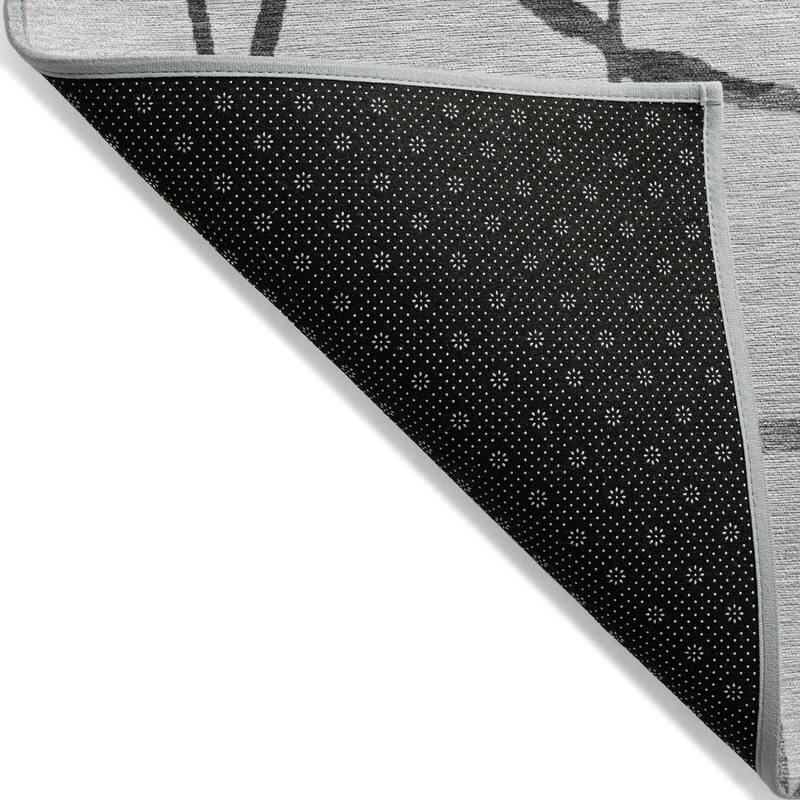 Machine Washable Indoor/ Outdoor Abstract Webby Chantille Rug