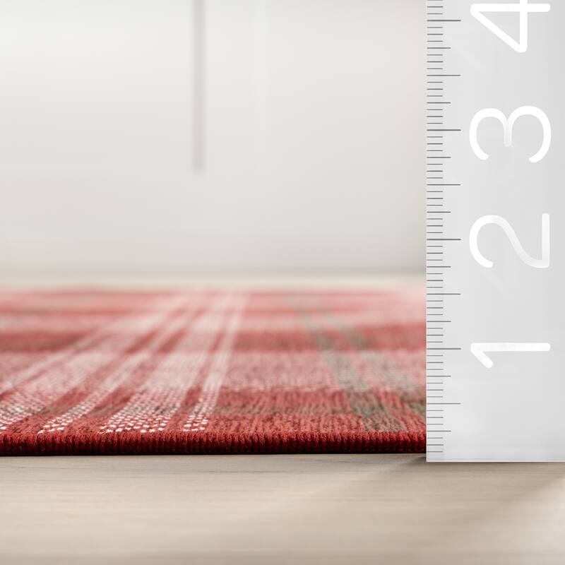 Nuloom Aelin SplashGuard Plaid Machine Washable Area Rug