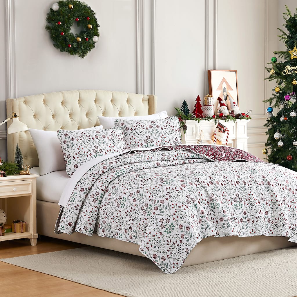 Holiday Harmony Oversized 3-piece Quilt Set