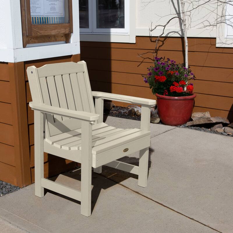 Highwood Commercial Grade Springville Lounge Chair