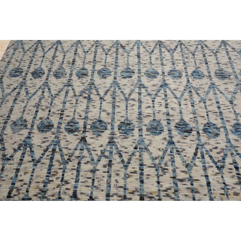 Hand Knotted Off White, Gray Oushak Wool Modern Oriental Area Rug - 8' 3'' x 10' 3''