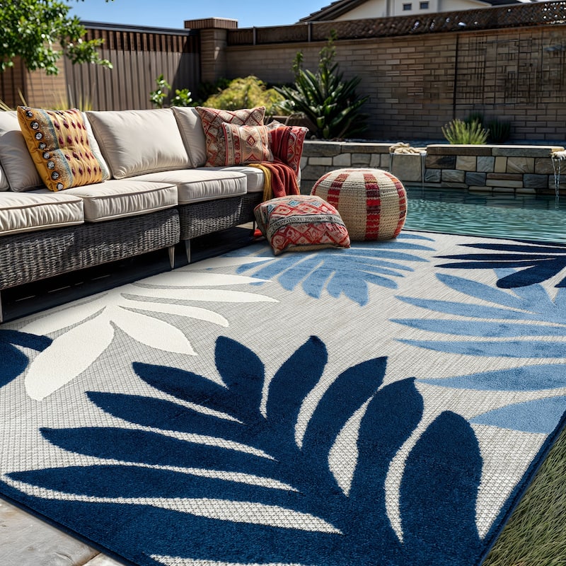 World Rug Gallery Indoor/Outdoor High-Low Textured Area Rug, Palm Easy-Clean Patio Rug - 5' x 7' - Navy