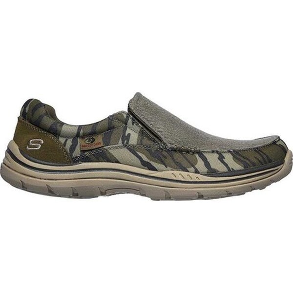 skechers avillo camo