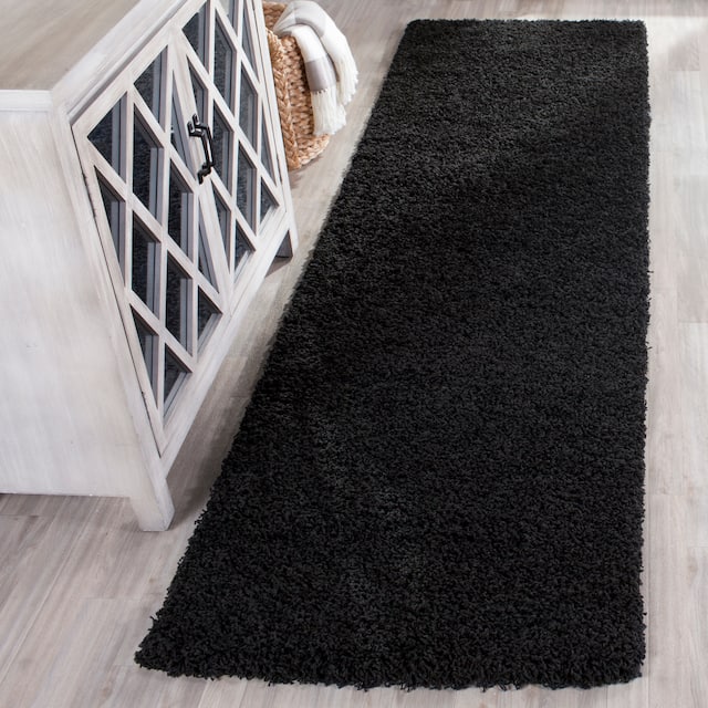 SAFAVIEH Laguna Shag Verdiana Solid Color 2-inch Thick Shag Rug - 2'3" x 8' Runner - Black