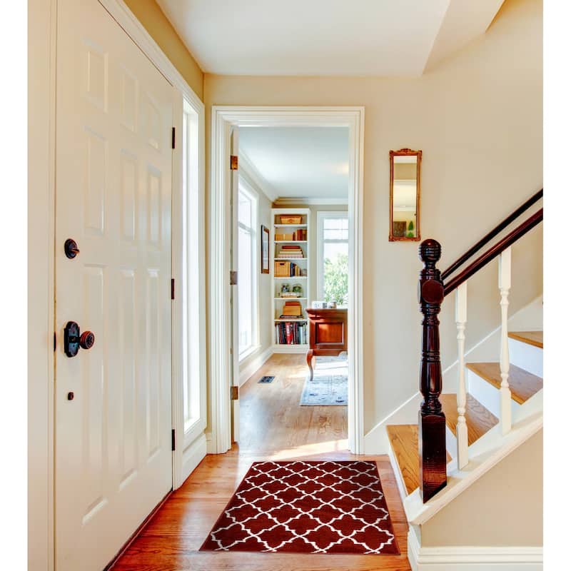 Sussexhome Non-Skid Safety, Slip Resistant Landing Rug - 2' x 3' - Red-White