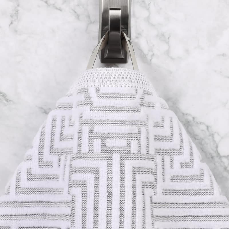 Superior Jasper Cotton Modern Geometric Jacquard Bath Sheet Set of 2