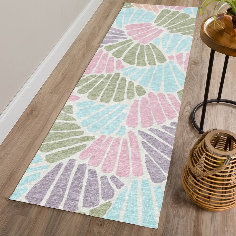 Machine Washable Indoor/ Outdoor Floral Modern Chantille Rug