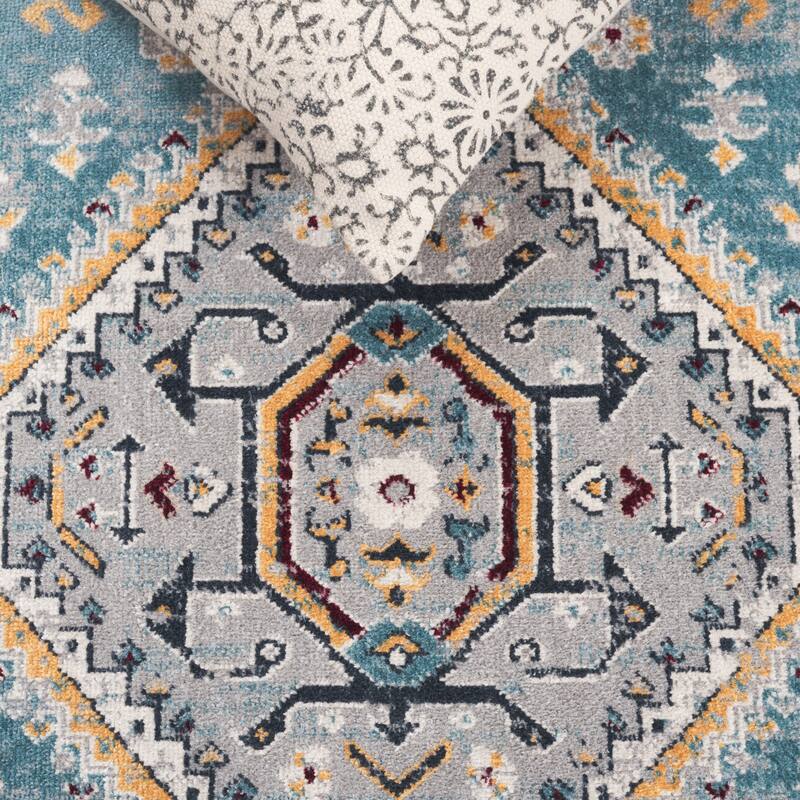 SAFAVIEH Bayside Machine Washable Surmeli Shabby Chic Rug
