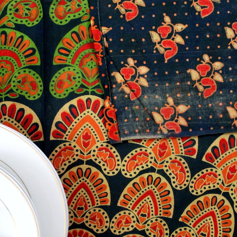 Cheery Peacock Floral Print Cotton Tablecloth Collection