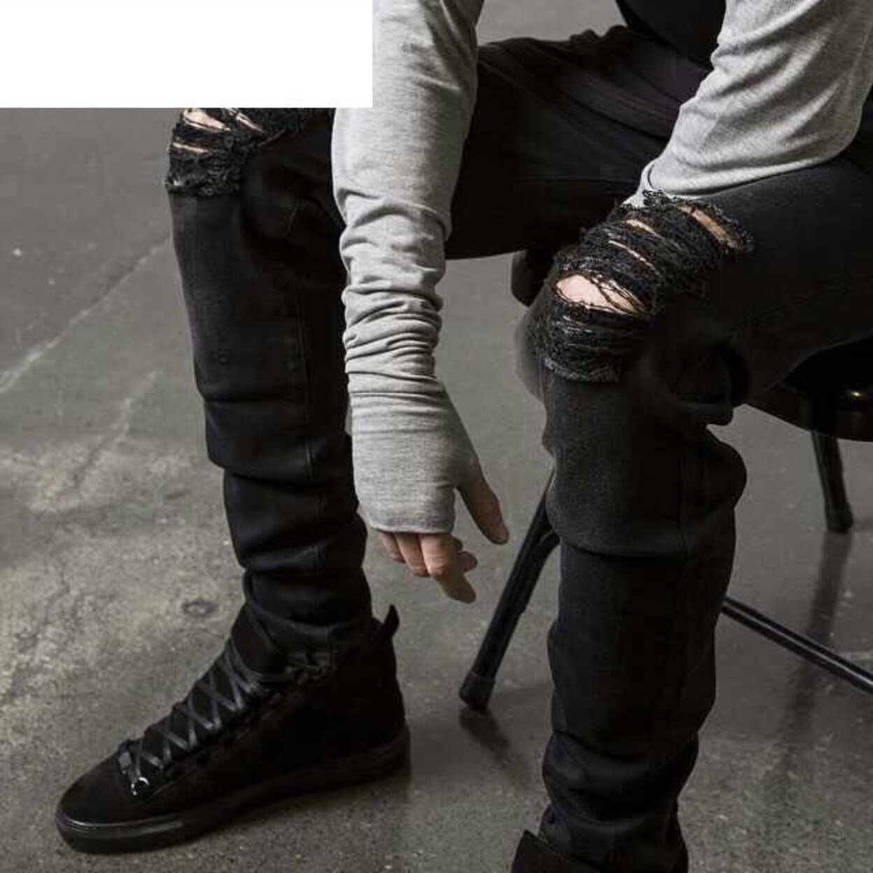 men's slim fit black stretch destroyed ripped skinny denim jeans
