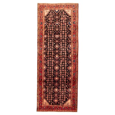 Andelz Red Rug 3'11" x 10'7" - 4'5 x 11'7