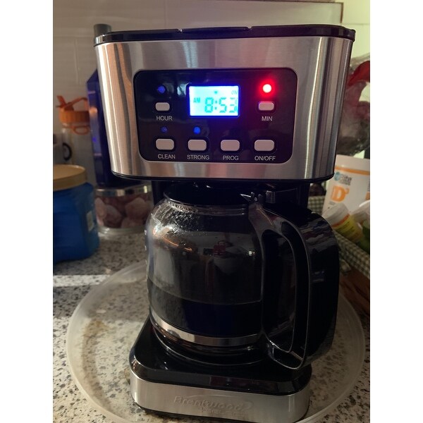 https://ak1.ostkcdn.com/images/products/is/images/direct/a15e22ae420f4dae5d79c24837ddd08810225823/Brentwood-TS222BK-12Cup-Digital-Coffee-Maker-Black.jpeg