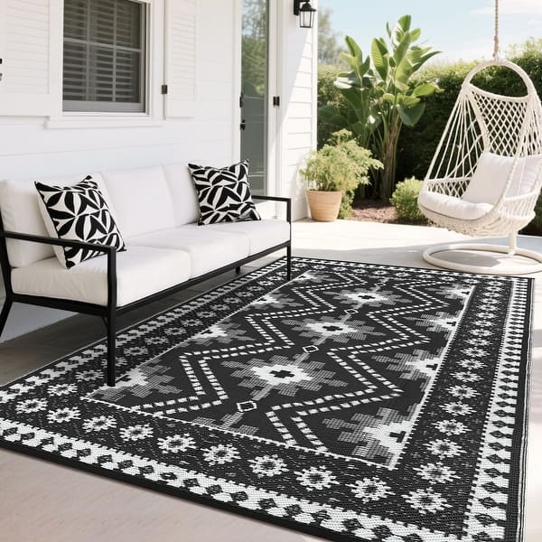 slide 2 of 24, Garvee Vintage Geometric Diamond Outdoor Patio Rug 8'x10' - Black White