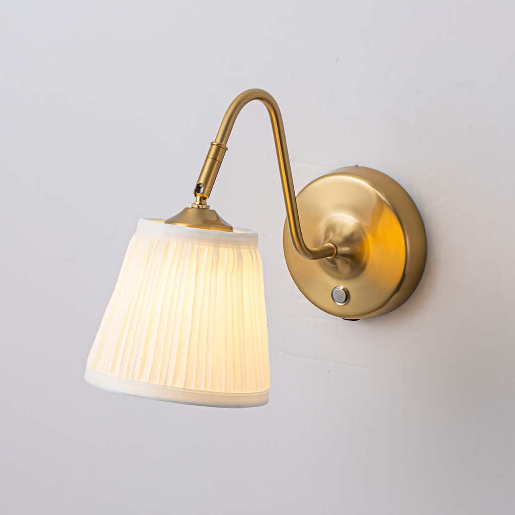 CraftHome Vintage Brass Battery Operated Wall Sconces Dimmable Integrated LED Rechargeable Cordless Swing Head Wall Lamp - W11"