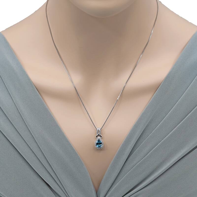 1.5 ct London Blue Topaz Pendant in Sterling Silver