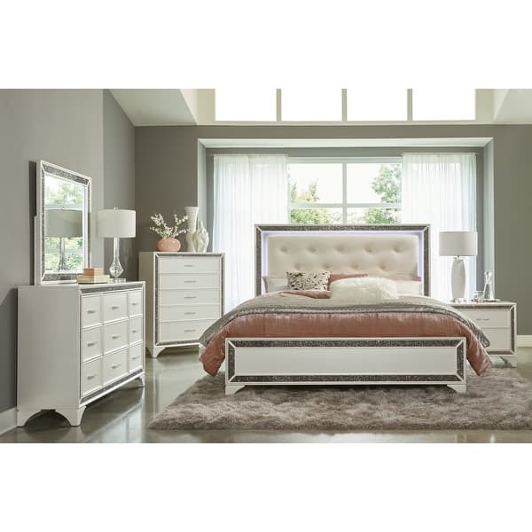 silver glitter dresser Modern Glam Dresser Of 7 Drawers White And Silver Glitter Hidden Jewelry Drawers Ball Bearing Glides Modern Wooden Bedroom Furniture Silver White