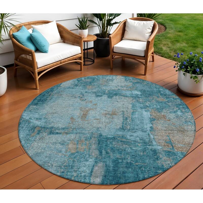 HomeRoots Abstract Transitional Rectangle Outdoor Rug - 8' Round