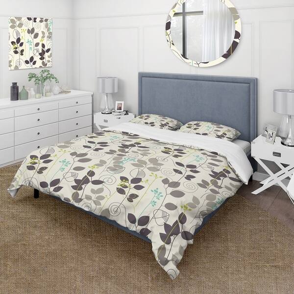 Designart 'Retro Dried Leaves Pattern' Traditional Duvet Cover Set