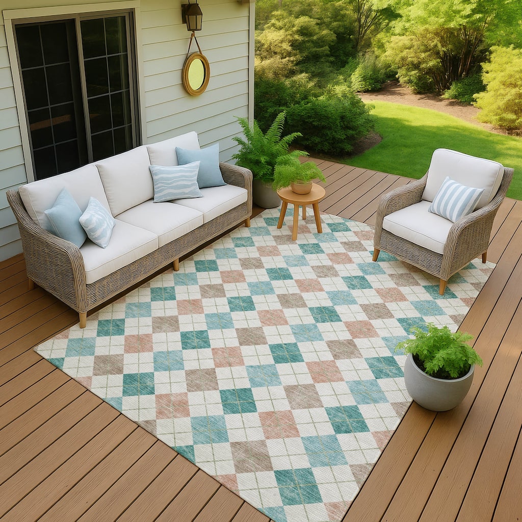 Machine Washable Indoor/ Outdoor Modern Plaid Chantille Rug