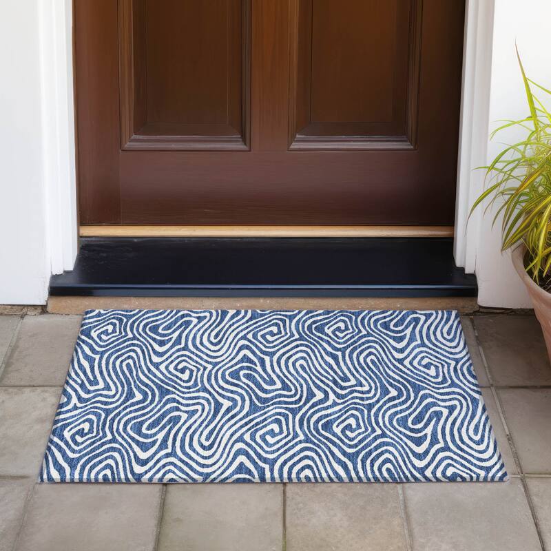 Machine Washable Indoor/ Outdoor Abstract Modern Chantille Rug - Navy - 1'8" x 2'6"