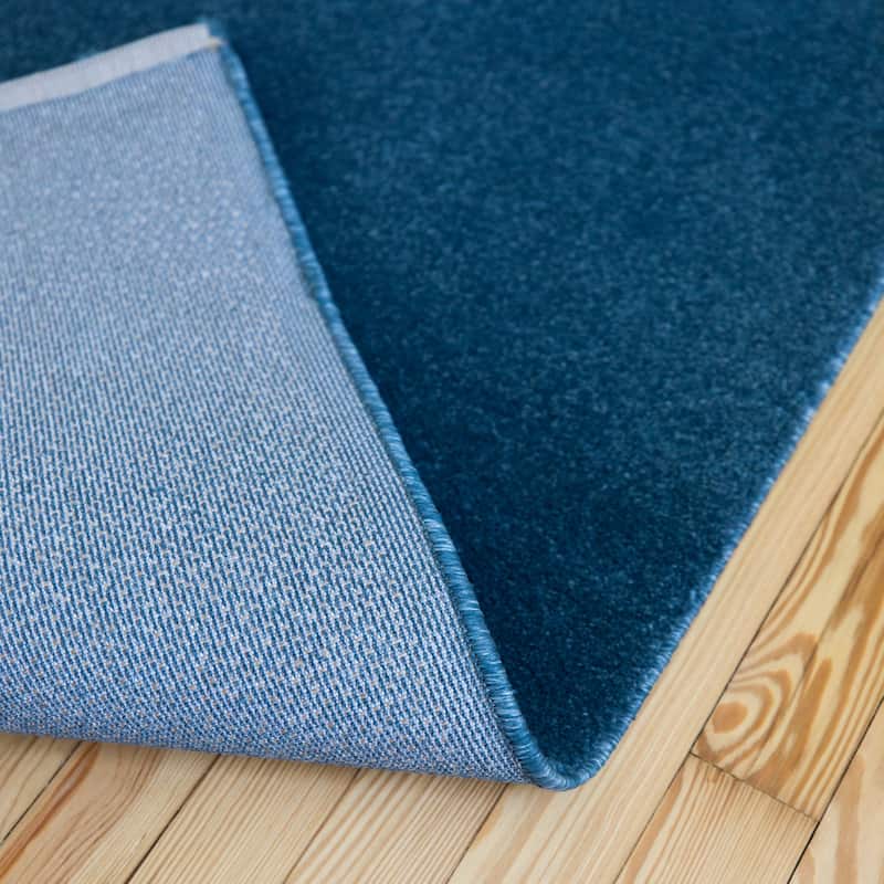 Porch & Den Morganfield Solid Color Area Rug