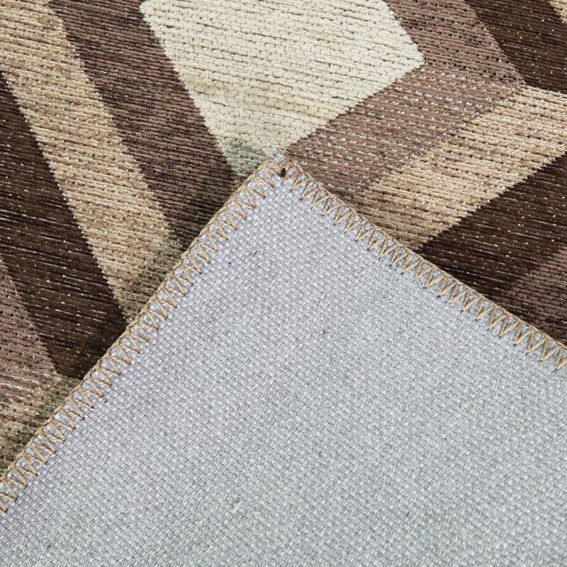 Eloise Modern Geometric Area Rug