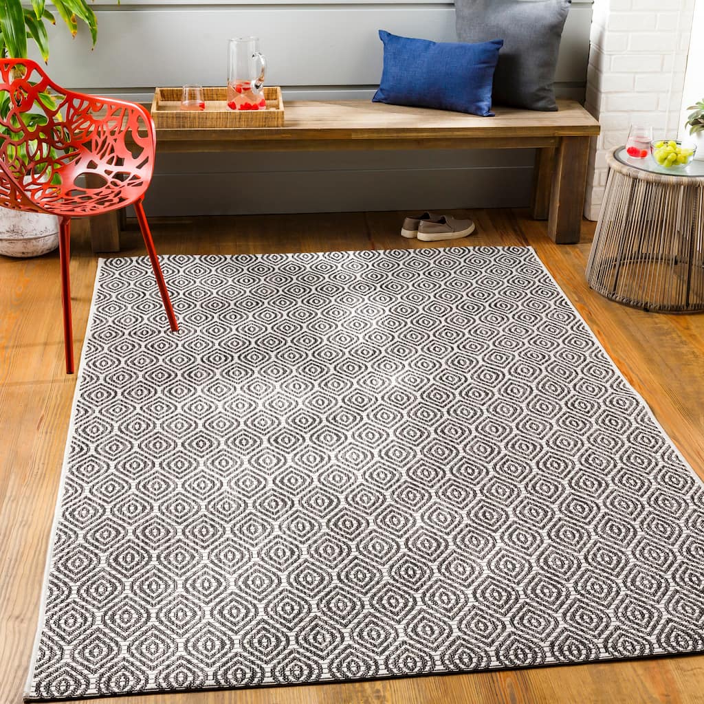 Artistic Weavers Mychael Indoor/ Outdoor Geometric Area Rug