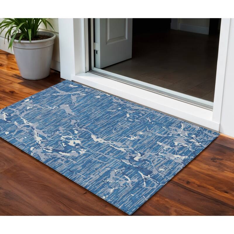 HomeRoots Striped Transitional Rectangle Outdoor Rug - 3' x 5'