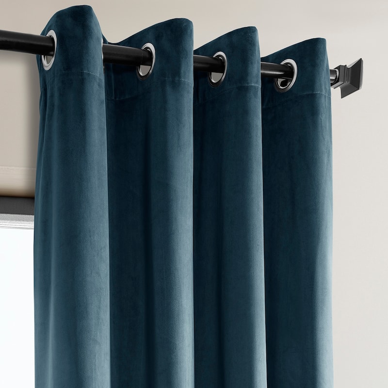 Exclusive Fabrics Heritage Plush Velvet Room Darkening Grommet Curtain (1 Panel)