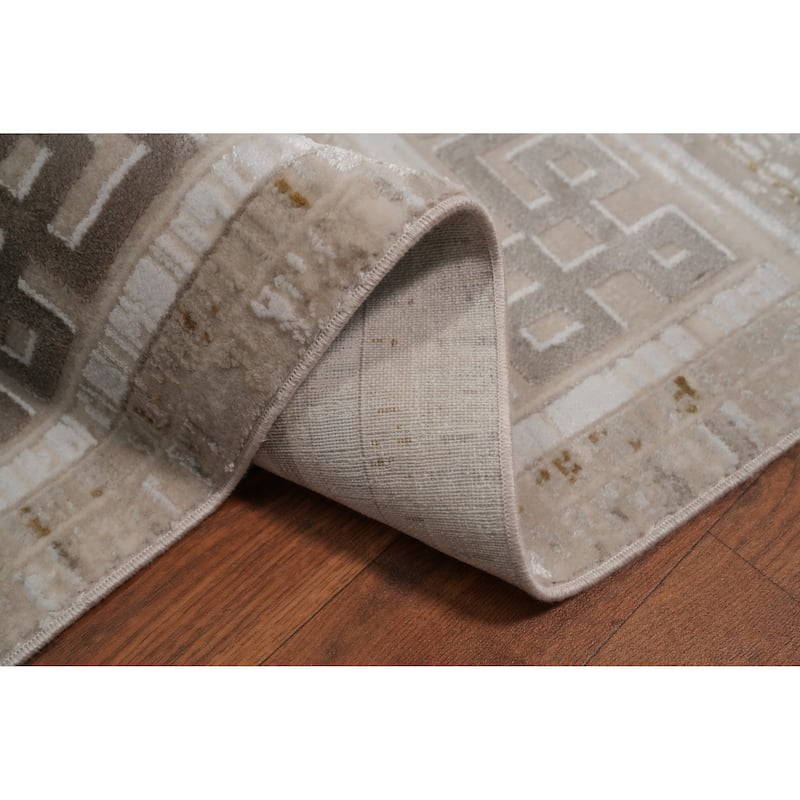 Machine Made Oriental Polyester Carpet Geometric Beige & Ivories Distressed Area Rug - 7' 5'' X 5' 2''