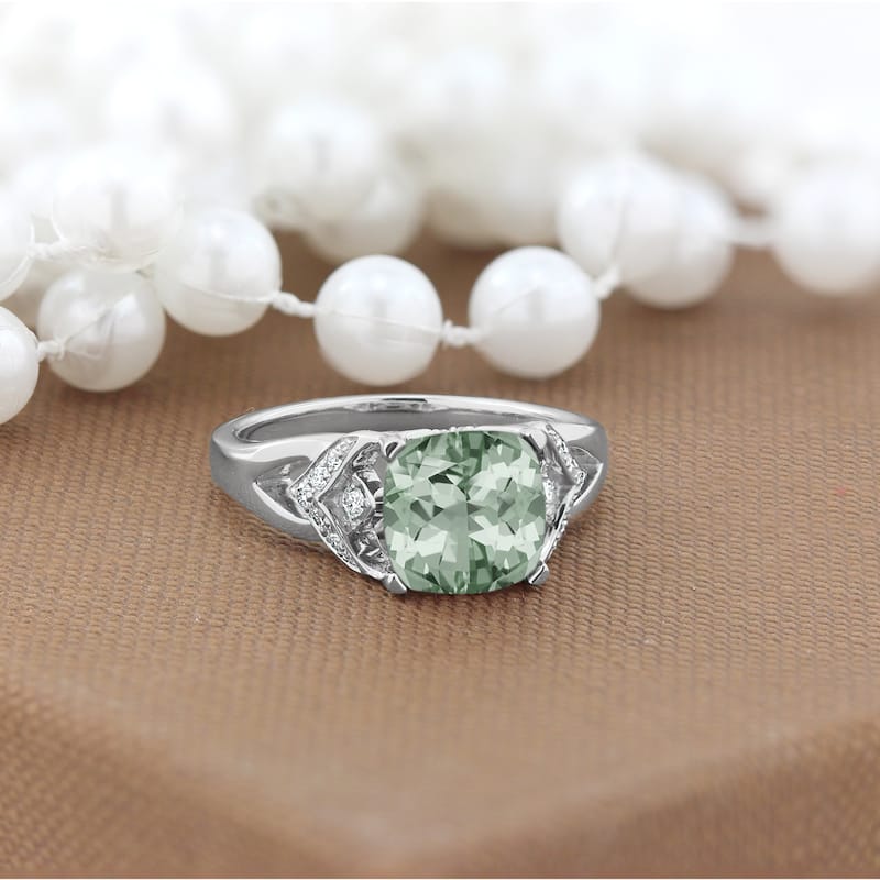 Auriya Modern 1 1/2ct Cushion-cut Green Amethyst and Diamond Engagement Ring 1/6ctw 14k Gold