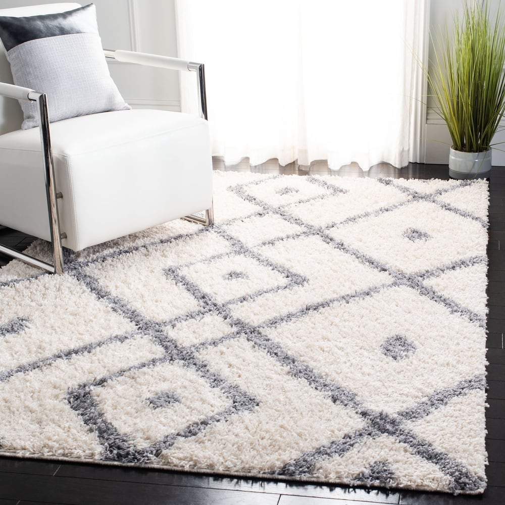 SAFAVIEH Venus Shag Zelma 1.75-inch Thick Rug
